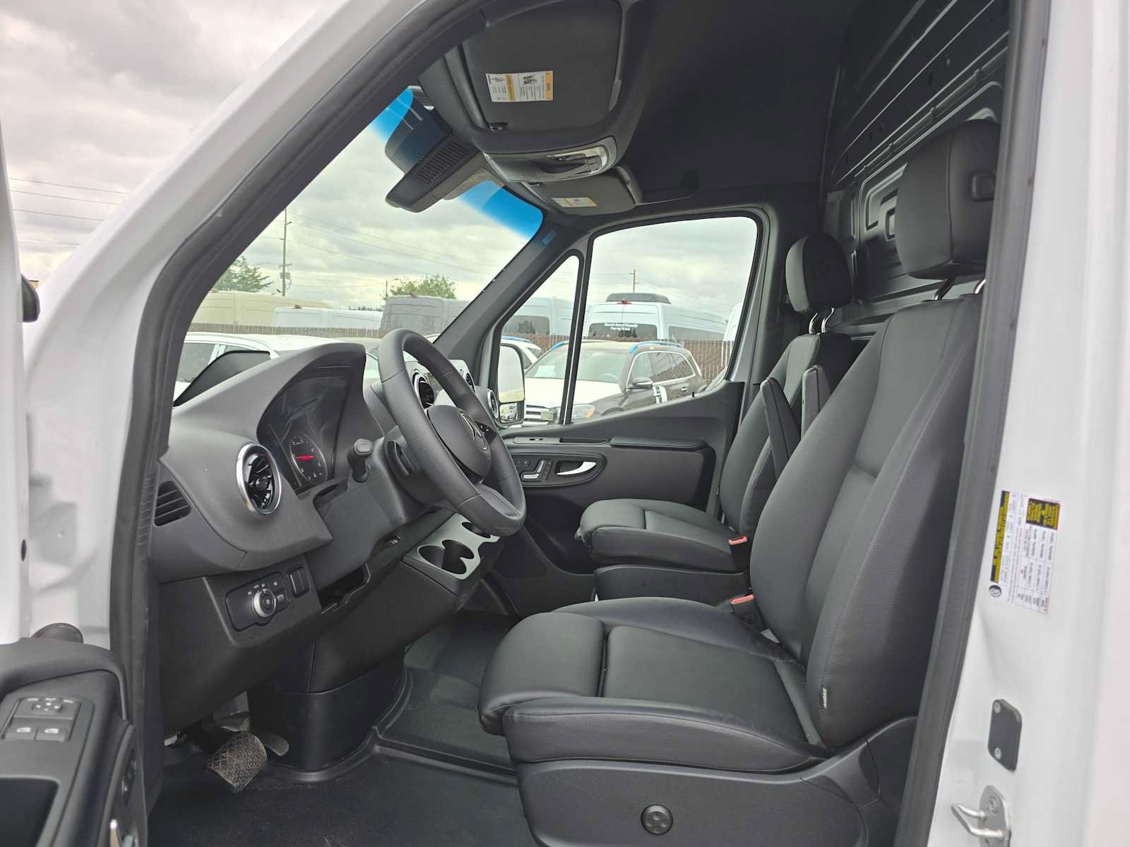 Used 2026 Mercedes-Benz Sprinter 2500 image 20