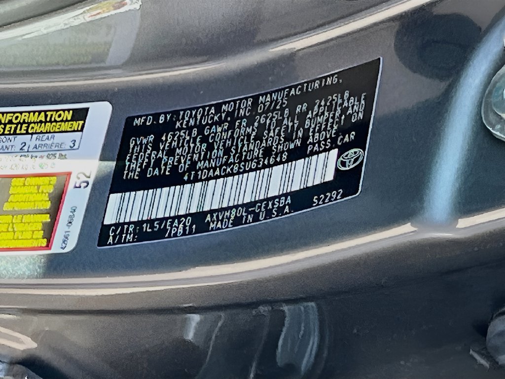 Used 2025 Toyota Camry SE FWD image 32