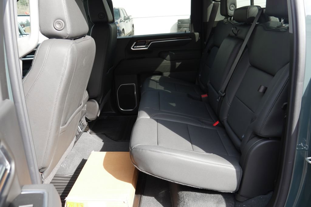 New 2026 Chevrolet Silverado 3500 LT w/ All Star Edition AWD/4WD image 24