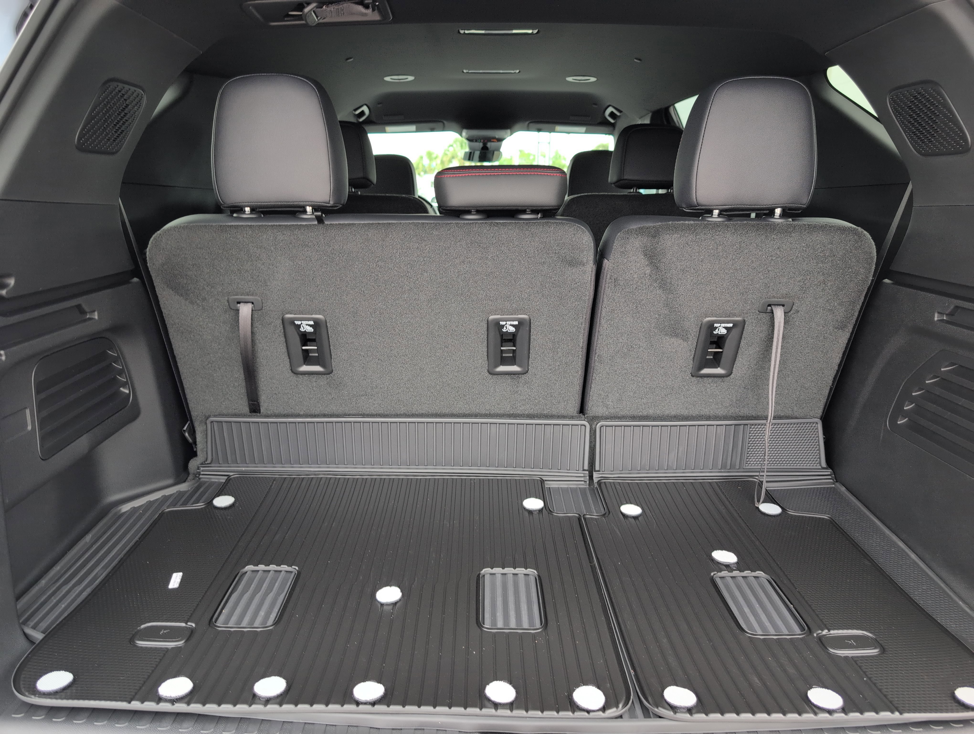 New 2026 Chevrolet Traverse Z71 w/ Enhanced Driving Package image 5