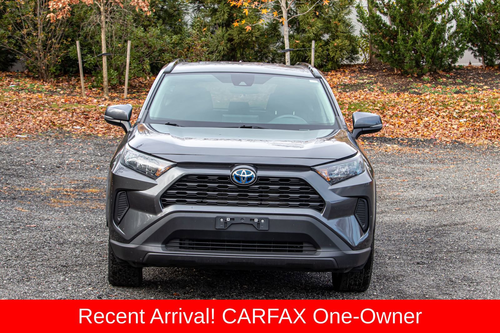 Used 2021 Toyota RAV4 LE image 2