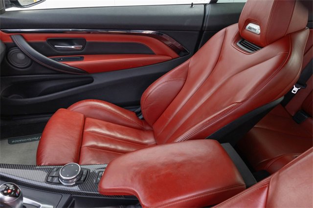Used 2017 BMW M4 Convertible image 20