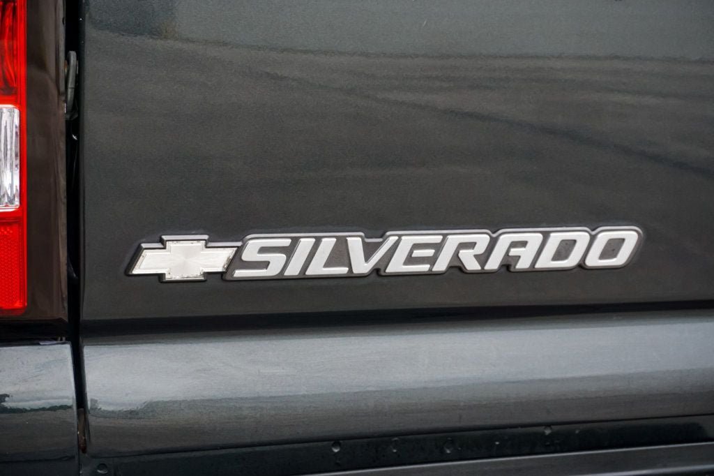 Used 2004 Chevrolet Silverado 2500 LS AWD/4WD image 53