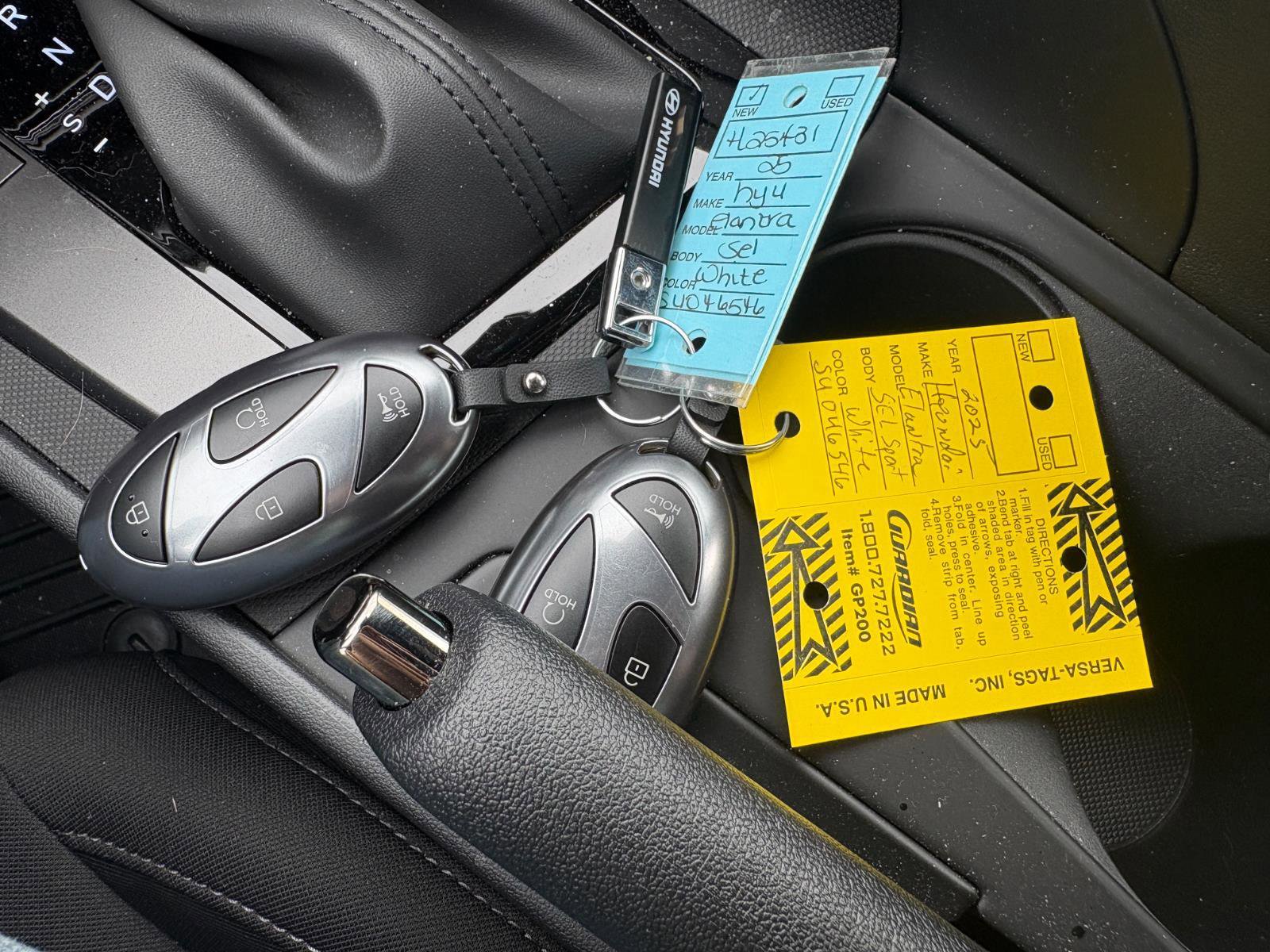 Used 2025 Hyundai Elantra Sport FWD image 34