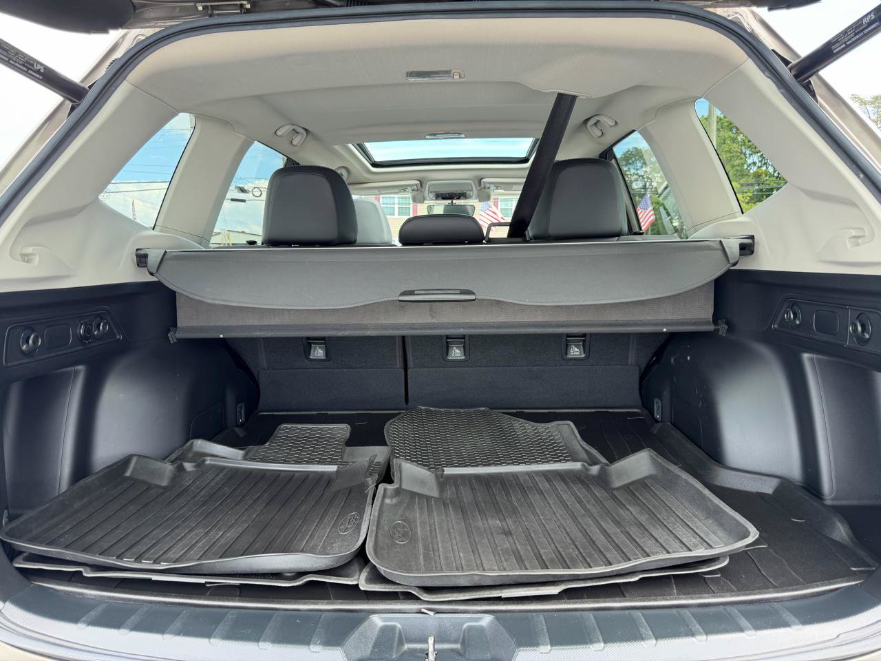 Used 2019 Subaru Forester Limited w/ Popular Package #3 AWD/4WD image 31