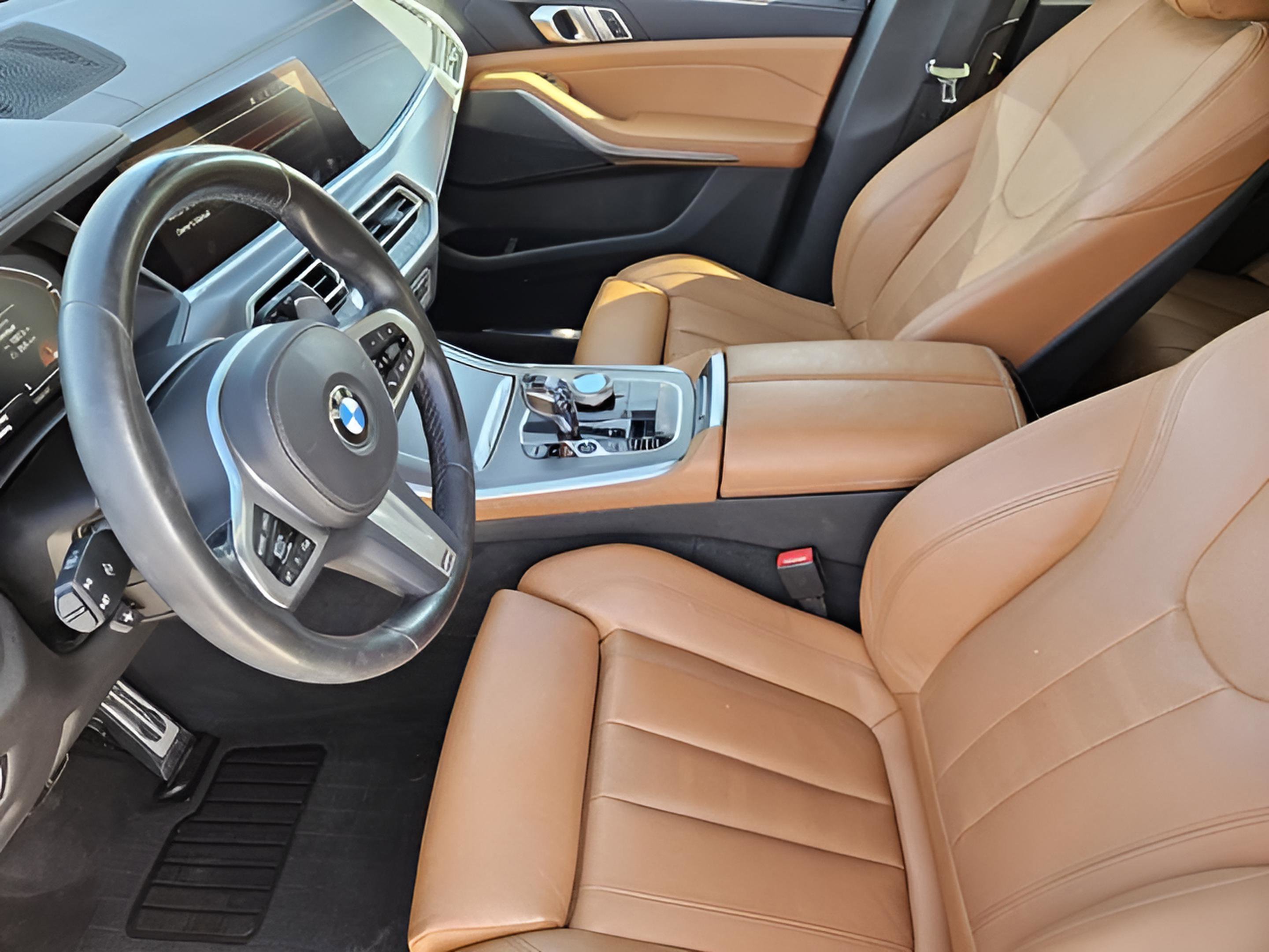 Used 2022 BMW X5 sDrive40i w/ M Sport Package RWD image 15