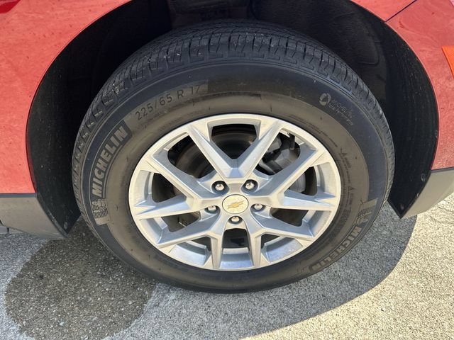Used 2024 Chevrolet Equinox LT w/ LPO, Floor Liner Package FWD image 47