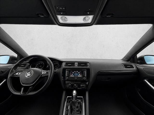 Used 2015 Volkswagen Jetta Sport FWD image 12