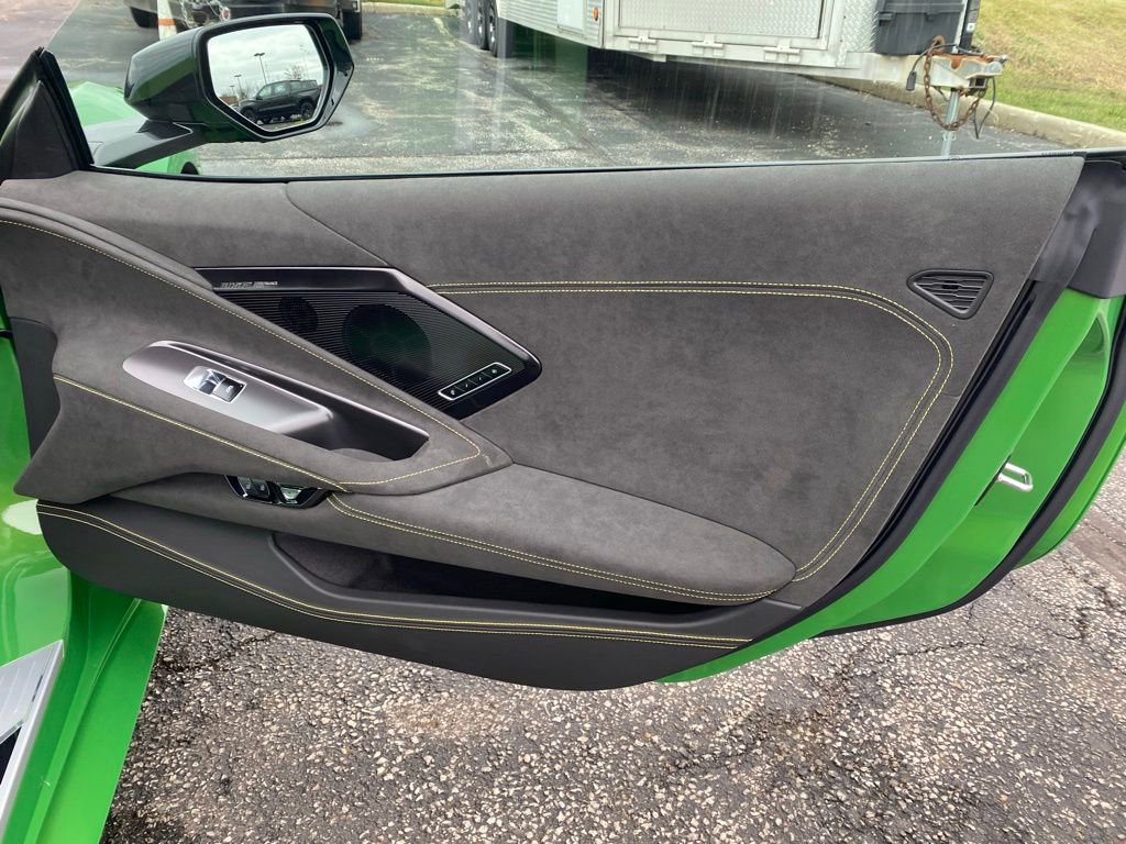 New 2026 Chevrolet Corvette Stingray Premium Cpe w/ Z51 Performance Package image 19