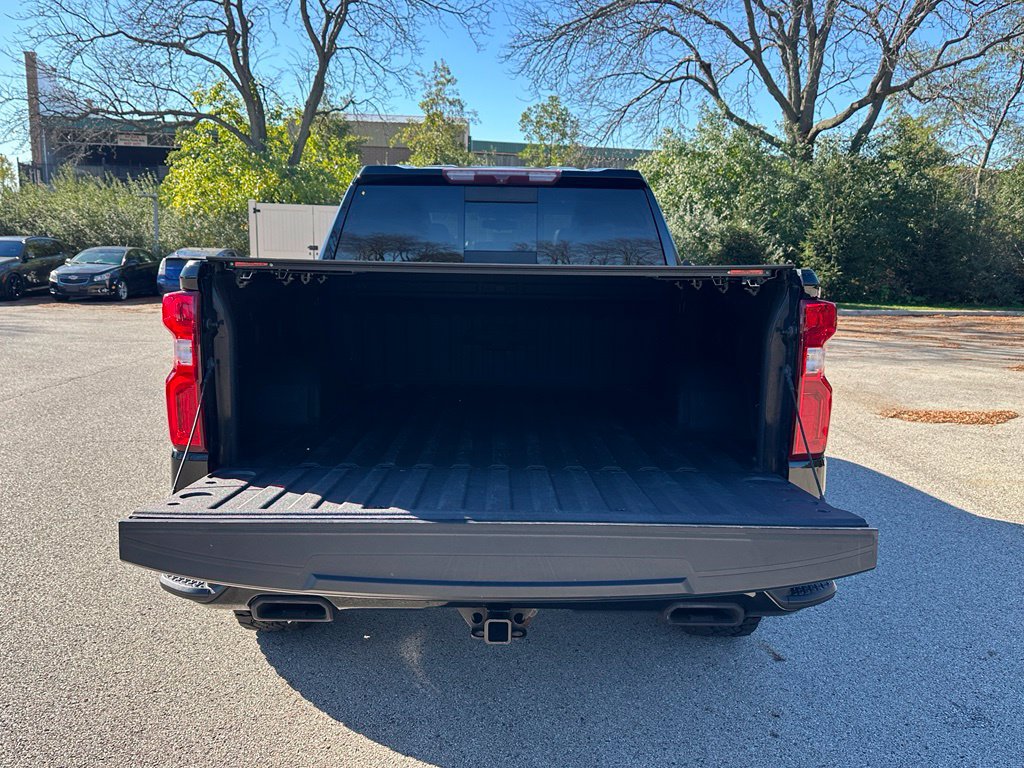 Used 2020 Chevrolet Silverado 1500 LT Trail Boss w/ Midnight Edition AWD/4WD image 15