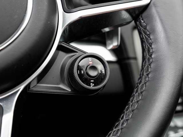 Certified 2025 Porsche 718 Boxster image 16