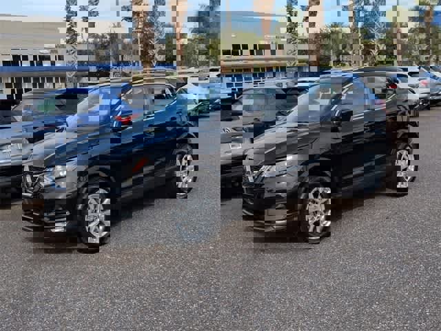 Used 2022 Nissan Rogue Sport SV image 4