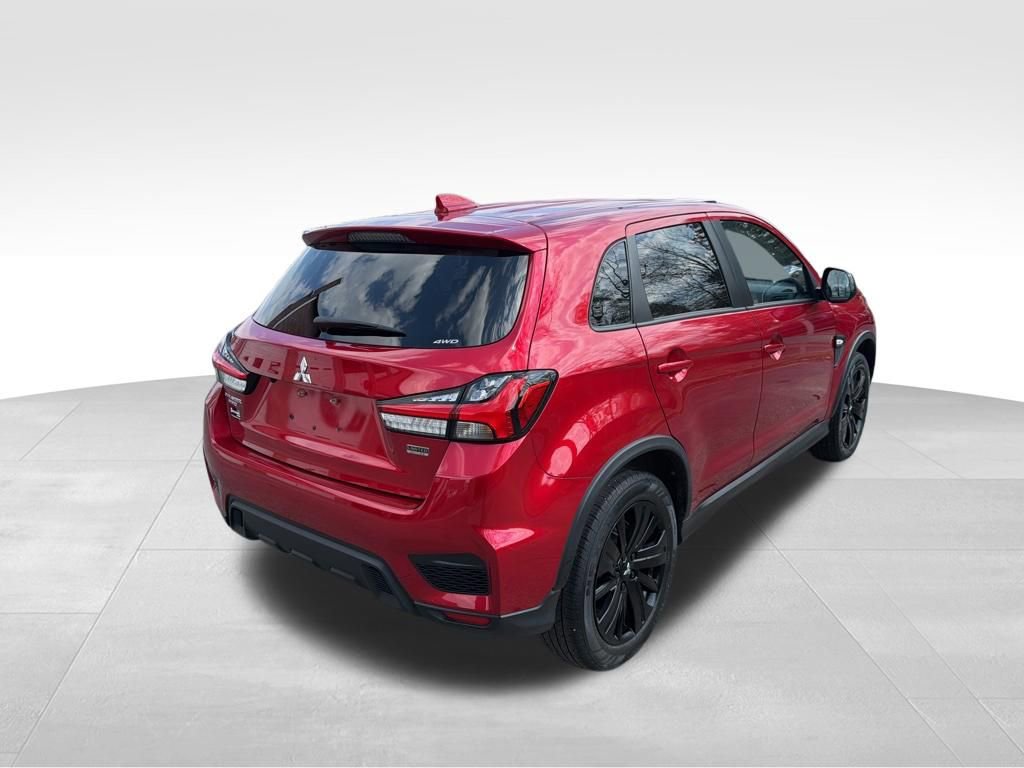 Used 2023 Mitsubishi Outlander Sport SE image 5