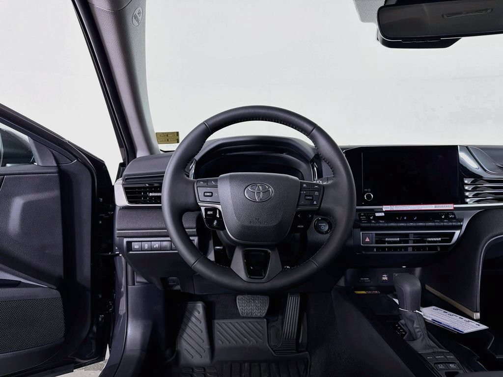 New 2026 Toyota Camry LE AWD/4WD image 18
