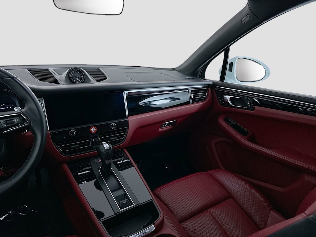 Used 2023 Porsche Macan S image 26