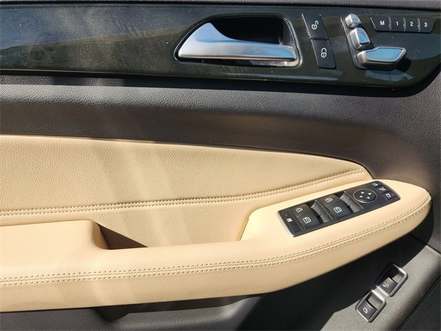 Used 2018 Mercedes-Benz GLS 450 4MATIC image 24