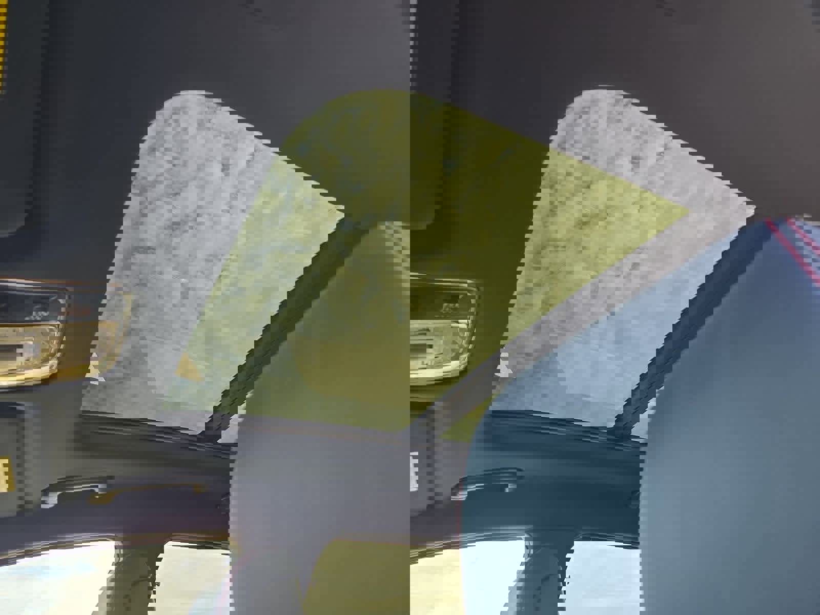 Used 2023 Genesis GV70 2.5T w/ Sport Prestige Package image 18