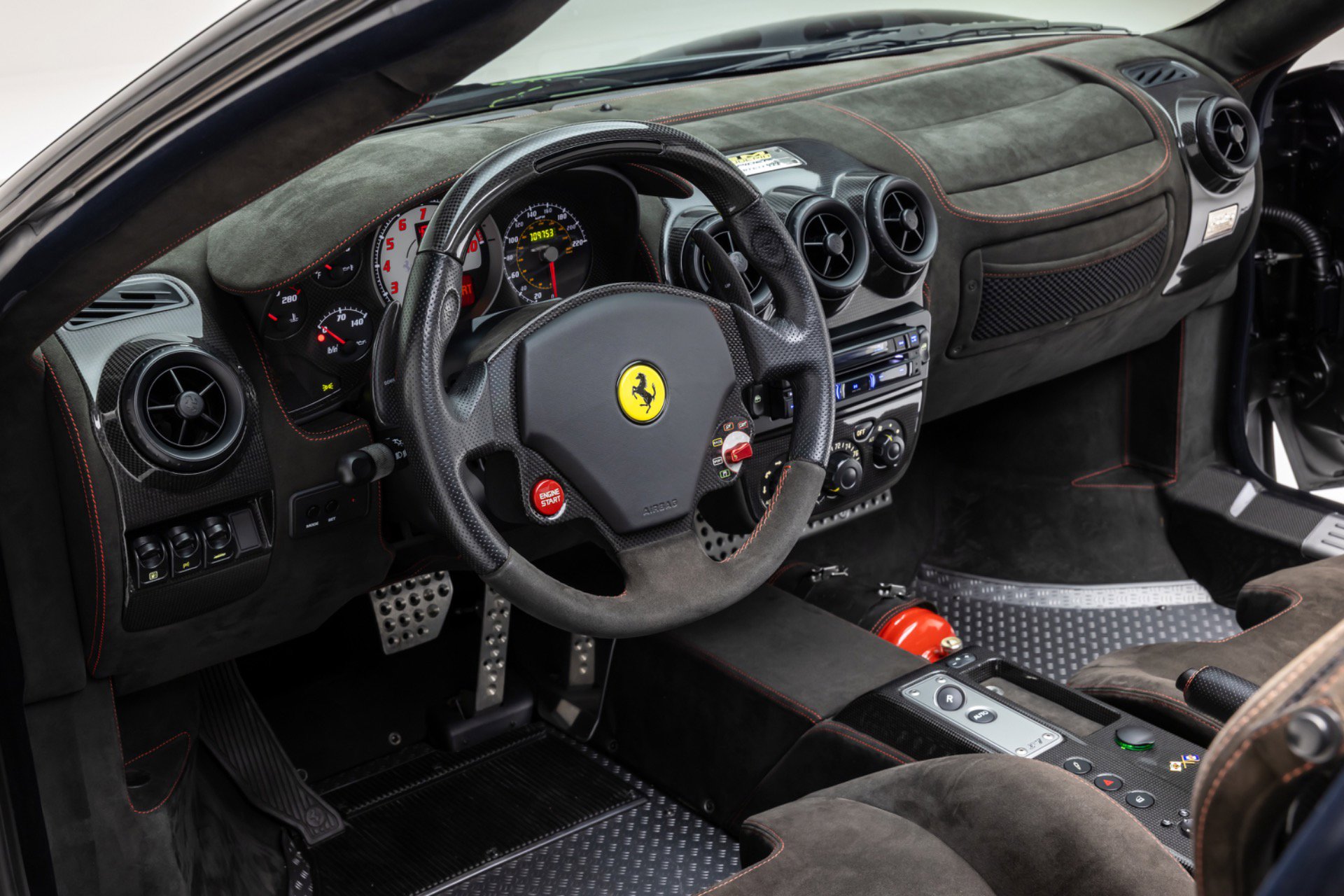 Used 2009 Ferrari F430 Scuderia RWD image 9