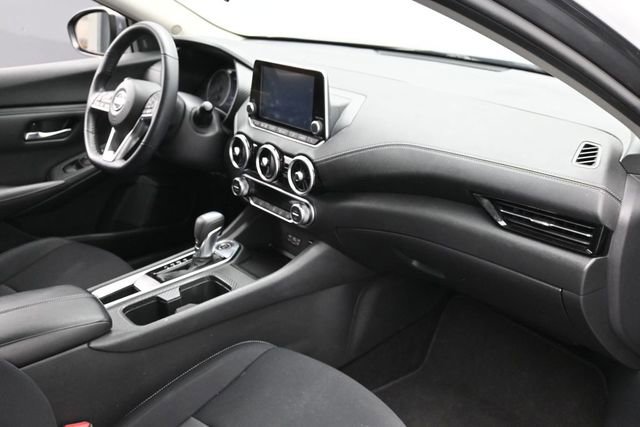 Used 2020 Nissan Sentra SV FWD image 28