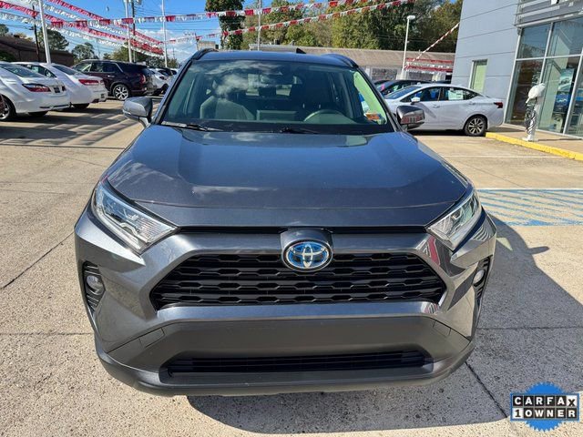 Used 2020 Toyota RAV4 XLE image 13