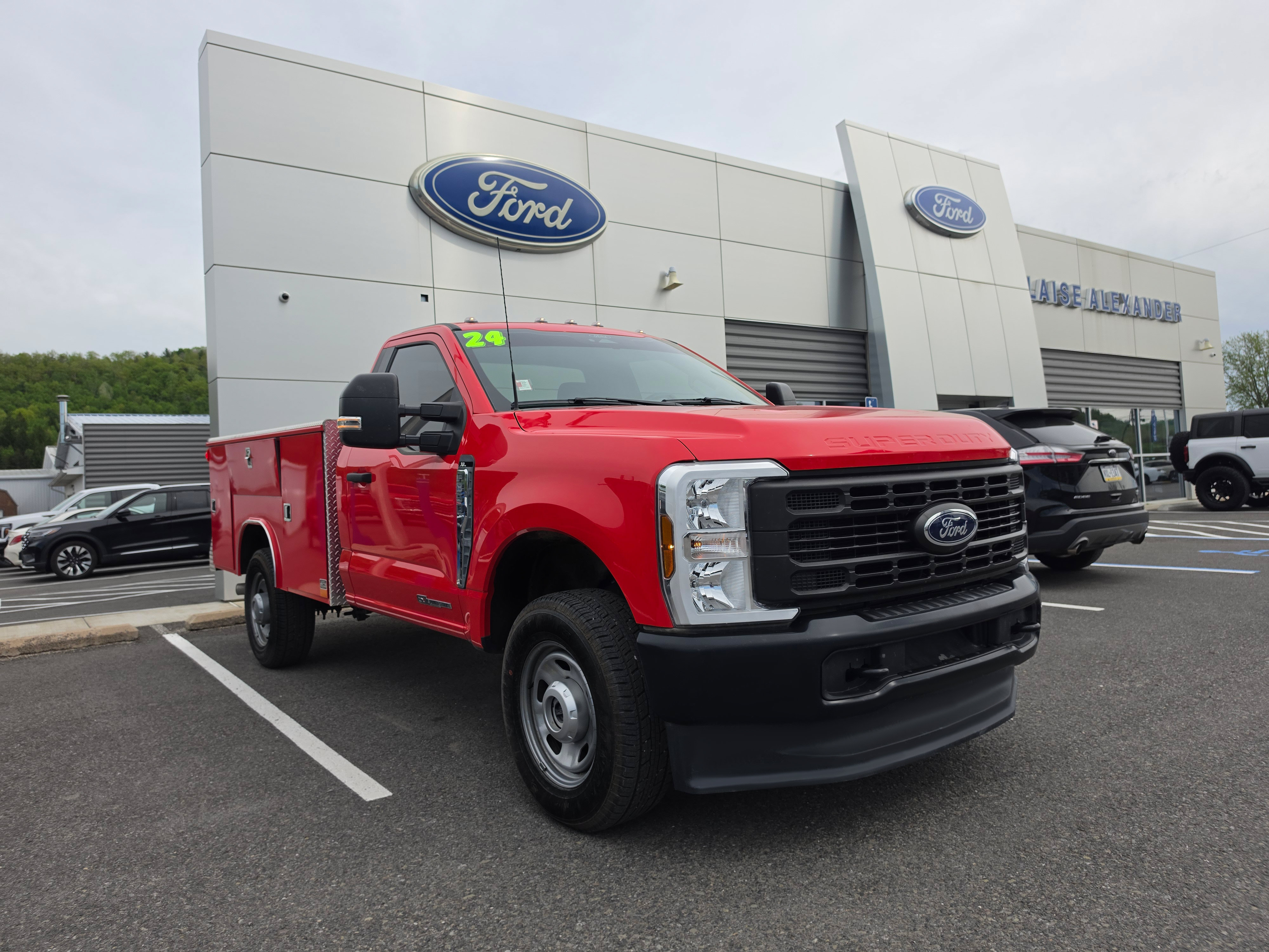 Used 2024 Ford F350 XL AWD/4WD video 1