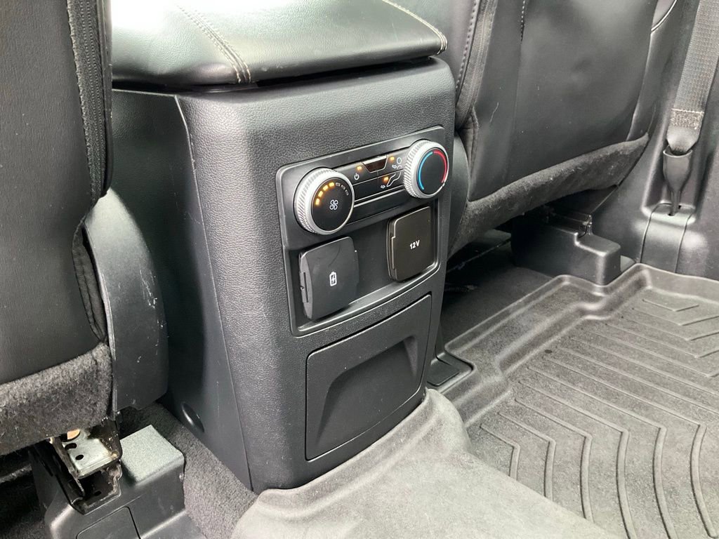 Certified 2022 Ford Explorer XLT w/ Equipment Group 202A image 20