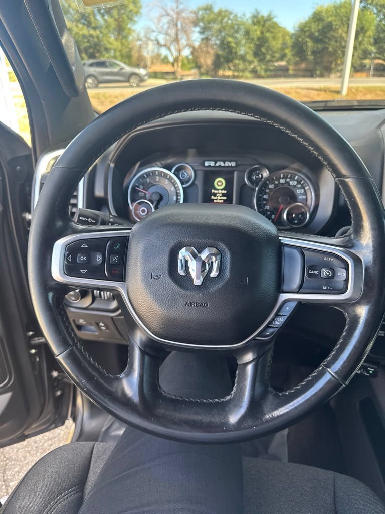 Used 2019 RAM 1500 Big Horn AWD/4WD image 10