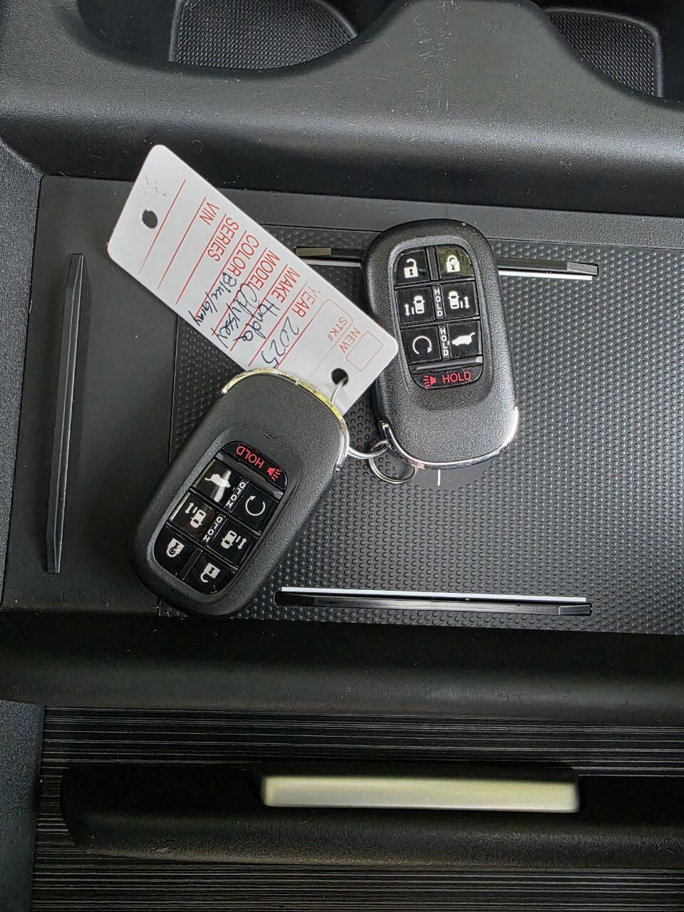 Used 2025 Honda Odyssey Touring image 34