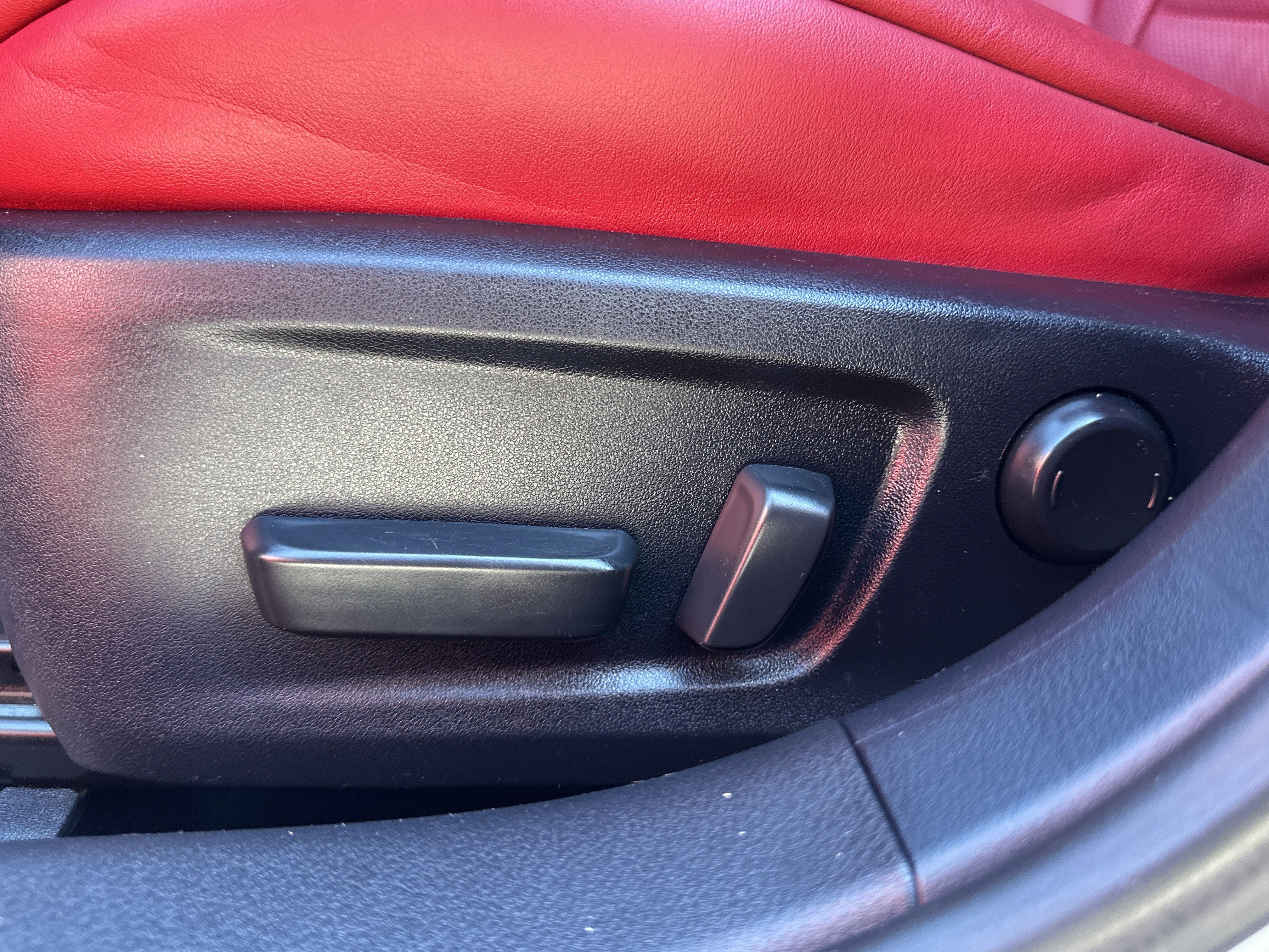 Used 2023 Lexus IS 500 w/ Accessory Package image 19