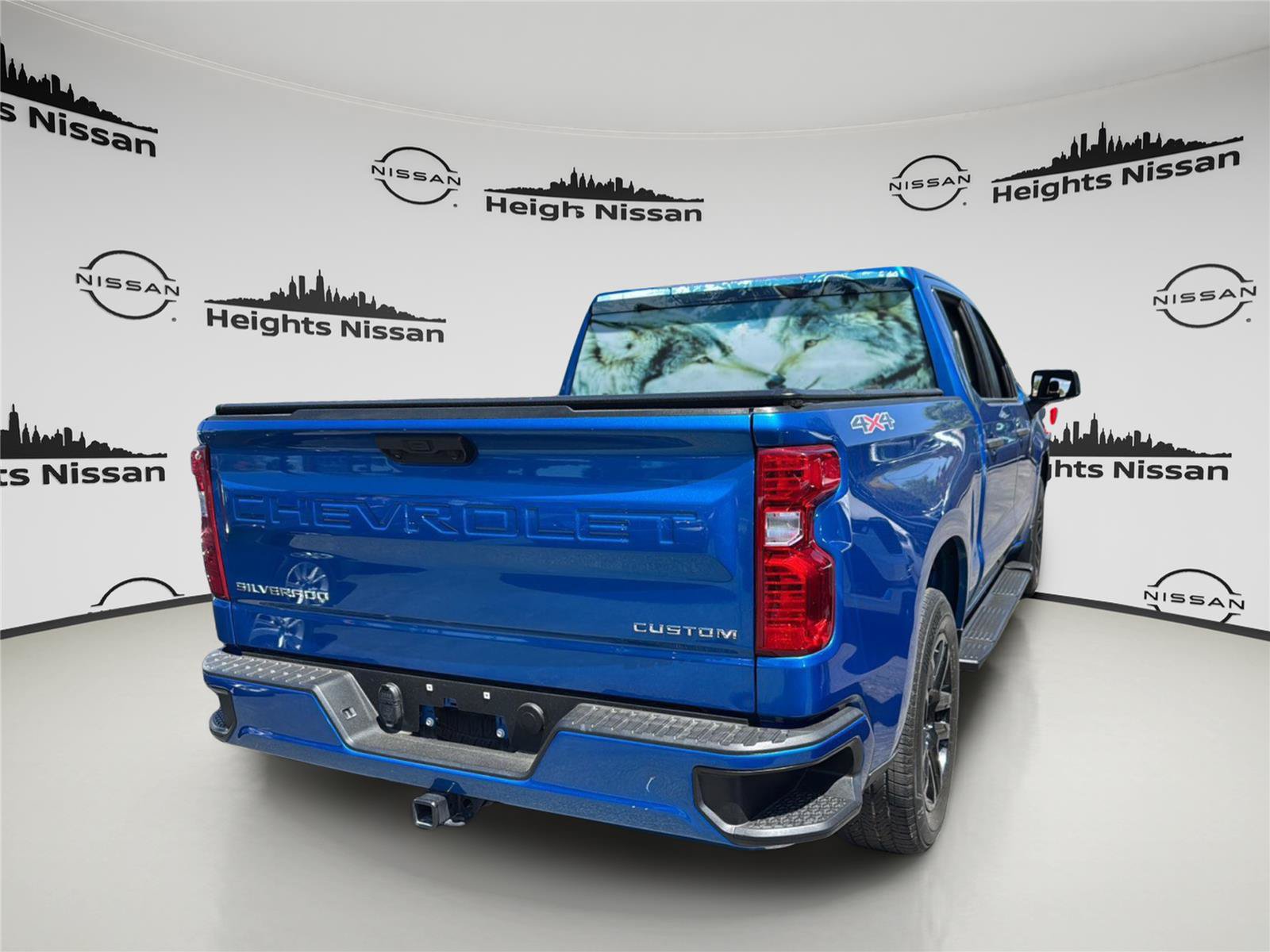 Used 2023 Chevrolet Silverado 1500 Custom AWD/4WD image 5