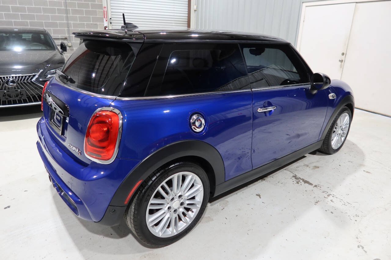 Used 2019 MINI Cooper S w/ Signature Upholstery Package FWD image 5