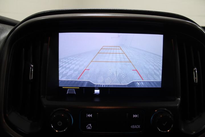 Used 2021 GMC Canyon AT4 w/ Driver Alert Package image 4