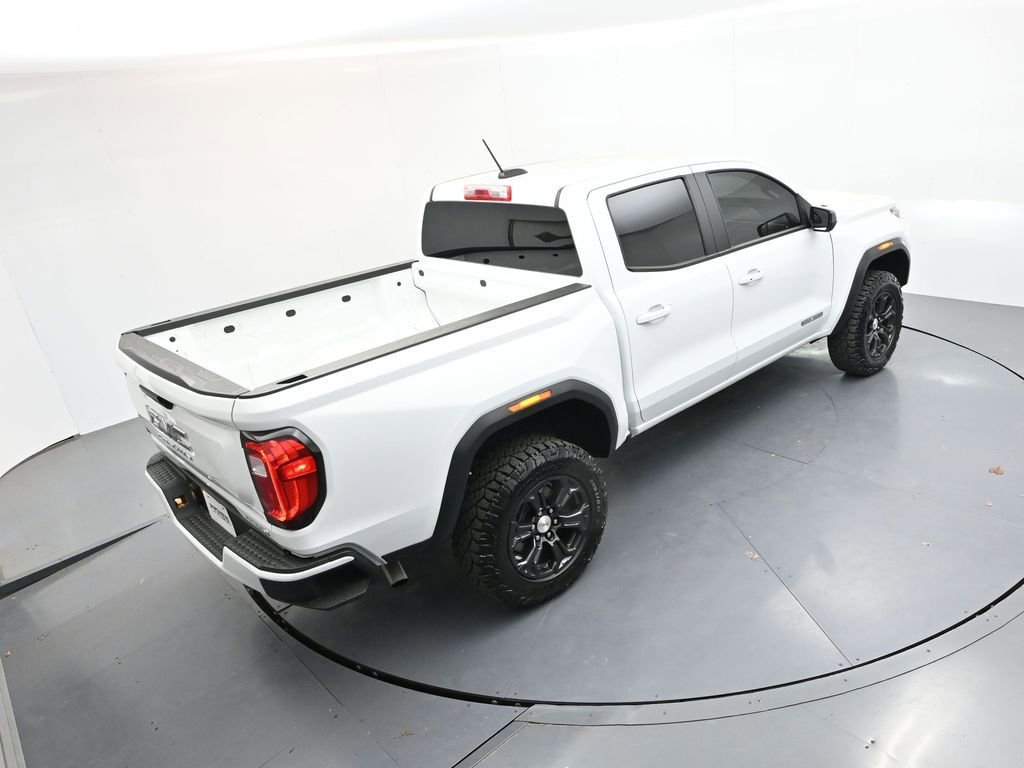 Used 2024 GMC Canyon Elevation image 26