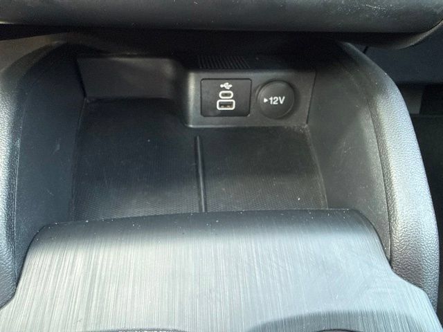 Used 2025 Ford Escape ST-Line FWD image 20