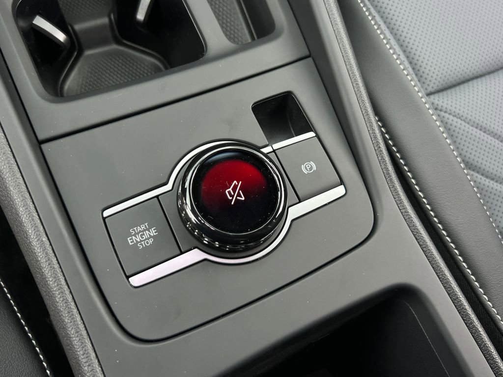 New 2026 Volkswagen Tiguan SE R-Line image 27