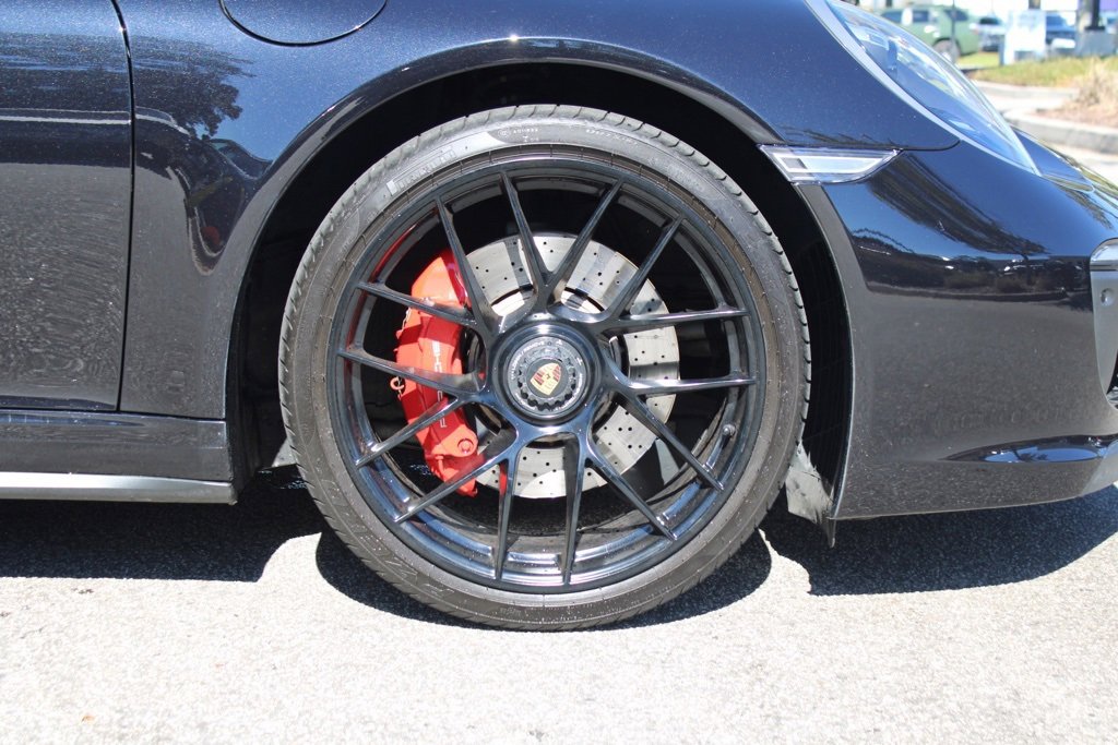 Used 2019 Porsche 911 Targa 4 GTS image 16