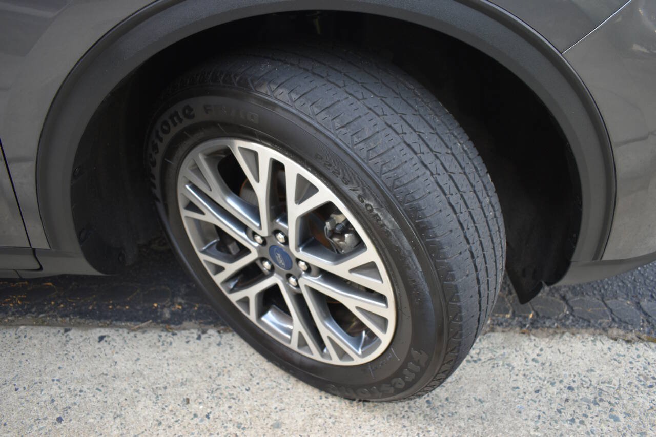 Used 2021 Ford Escape SEL AWD/4WD image 47
