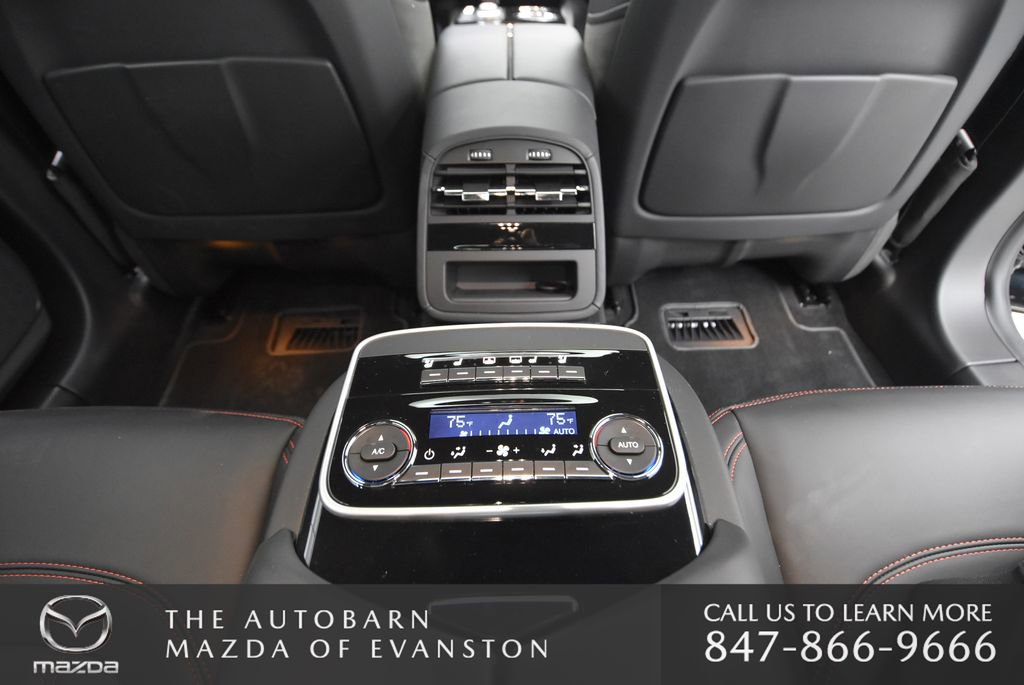 Used 2022 Maserati Quattroporte Modena Q4 image 37