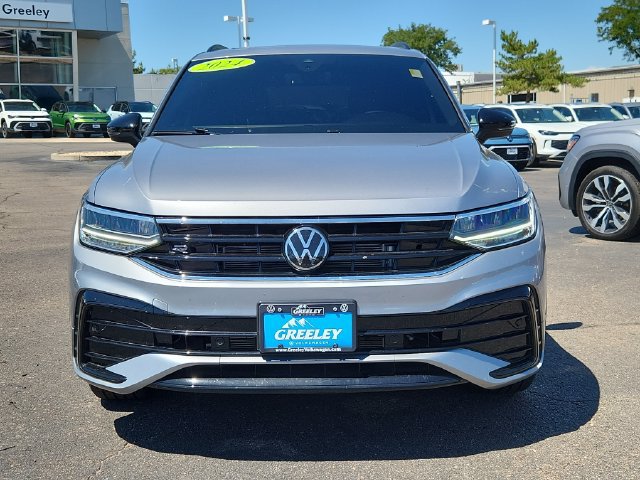 Certified 2024 Volkswagen Tiguan SE R-Line w/ MDO Package, Two-Row AWD/4WD image 5