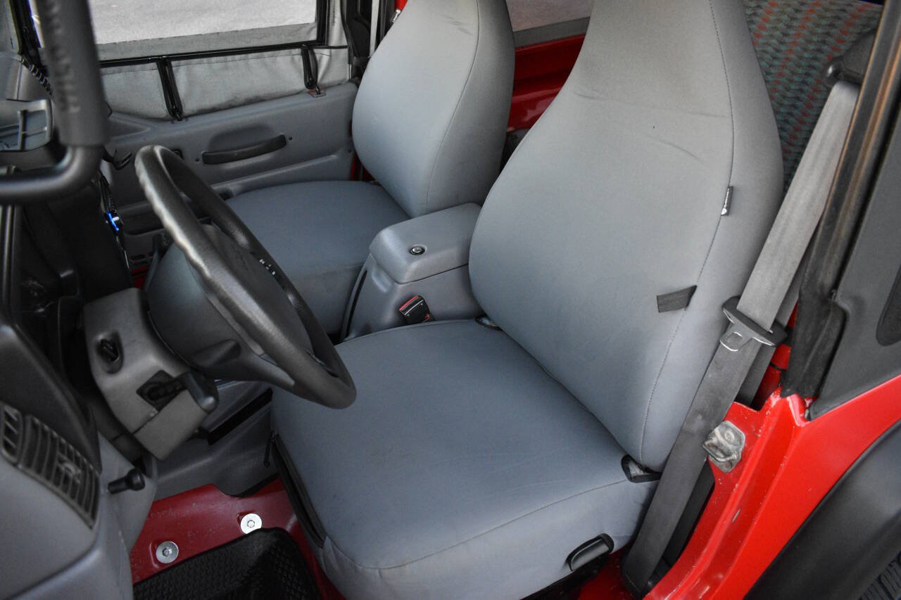 Used 1997 Jeep Wrangler Sport AWD/4WD image 18