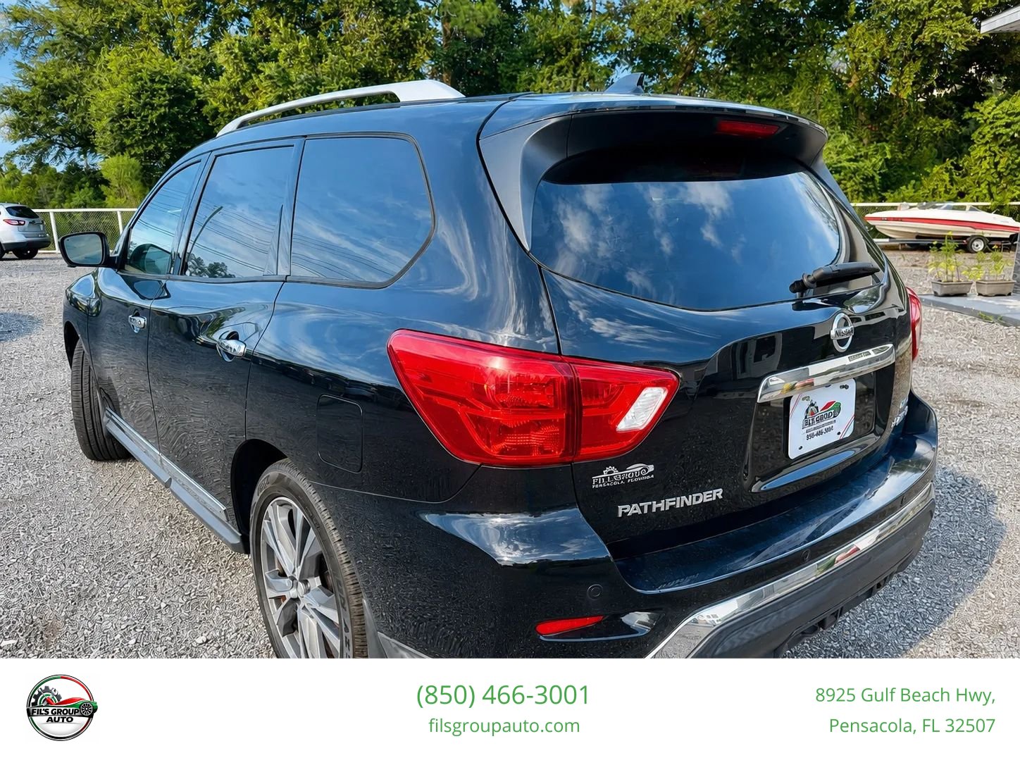 Used 2019 Nissan Pathfinder Platinum AWD/4WD image 6