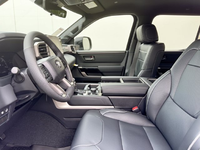 New 2026 Toyota Tundra Limited AWD/4WD image 16