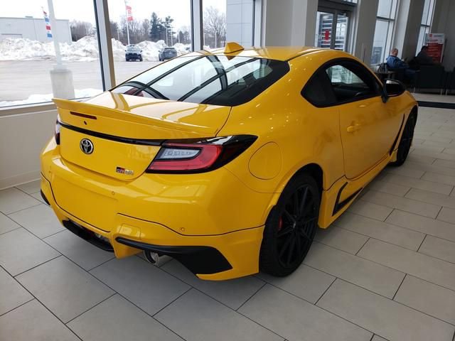 New 2026 Toyota GR86 YUZU Limited image 5