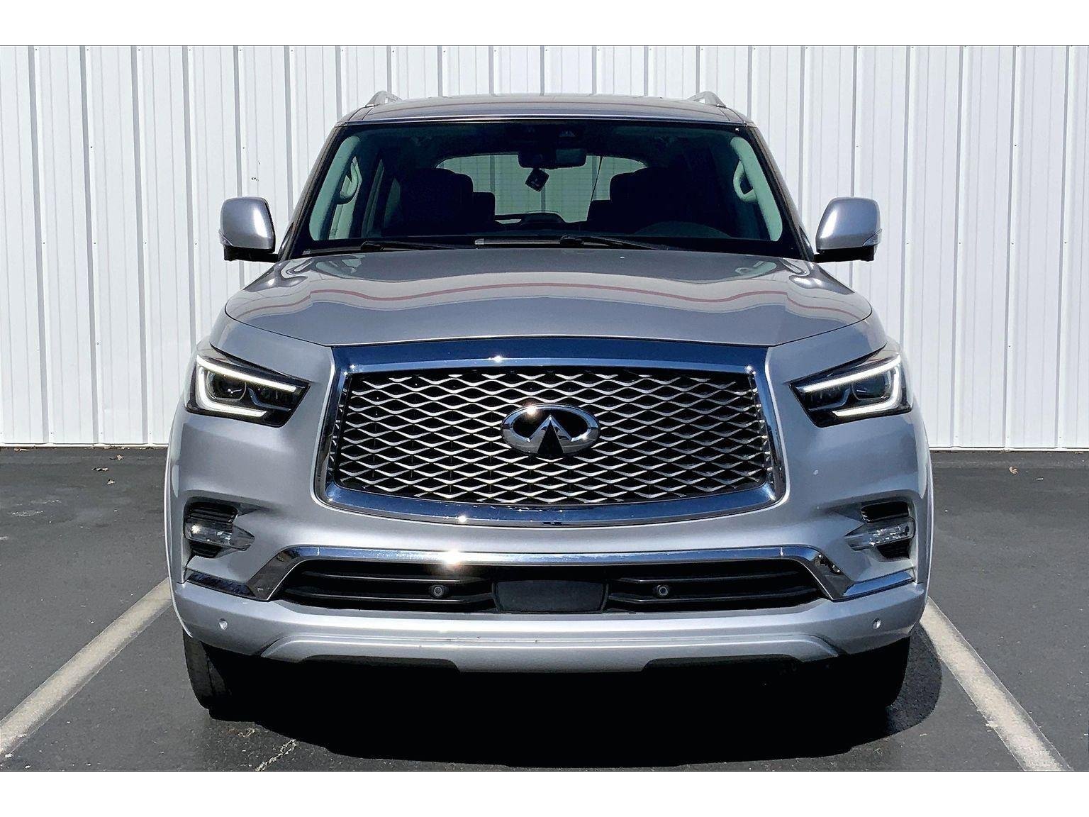 Used 2021 INFINITI QX80 Luxe image 3