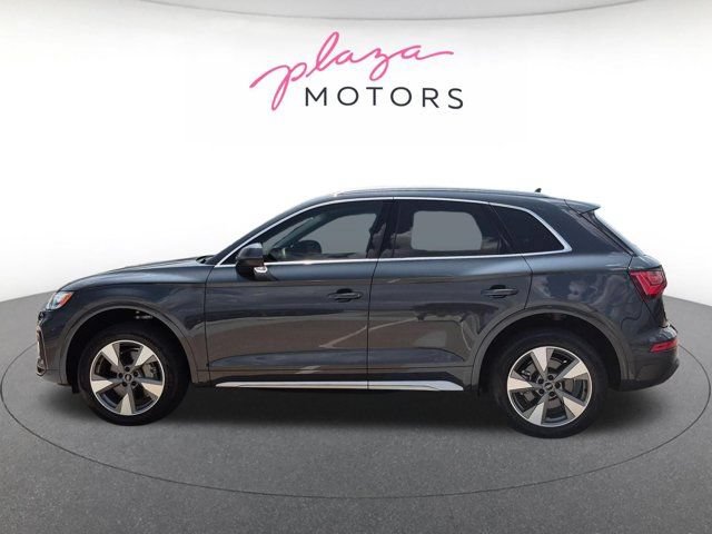Certified 2023 Audi Q5 Premium w/ Convenience Package AWD/4WD image 8
