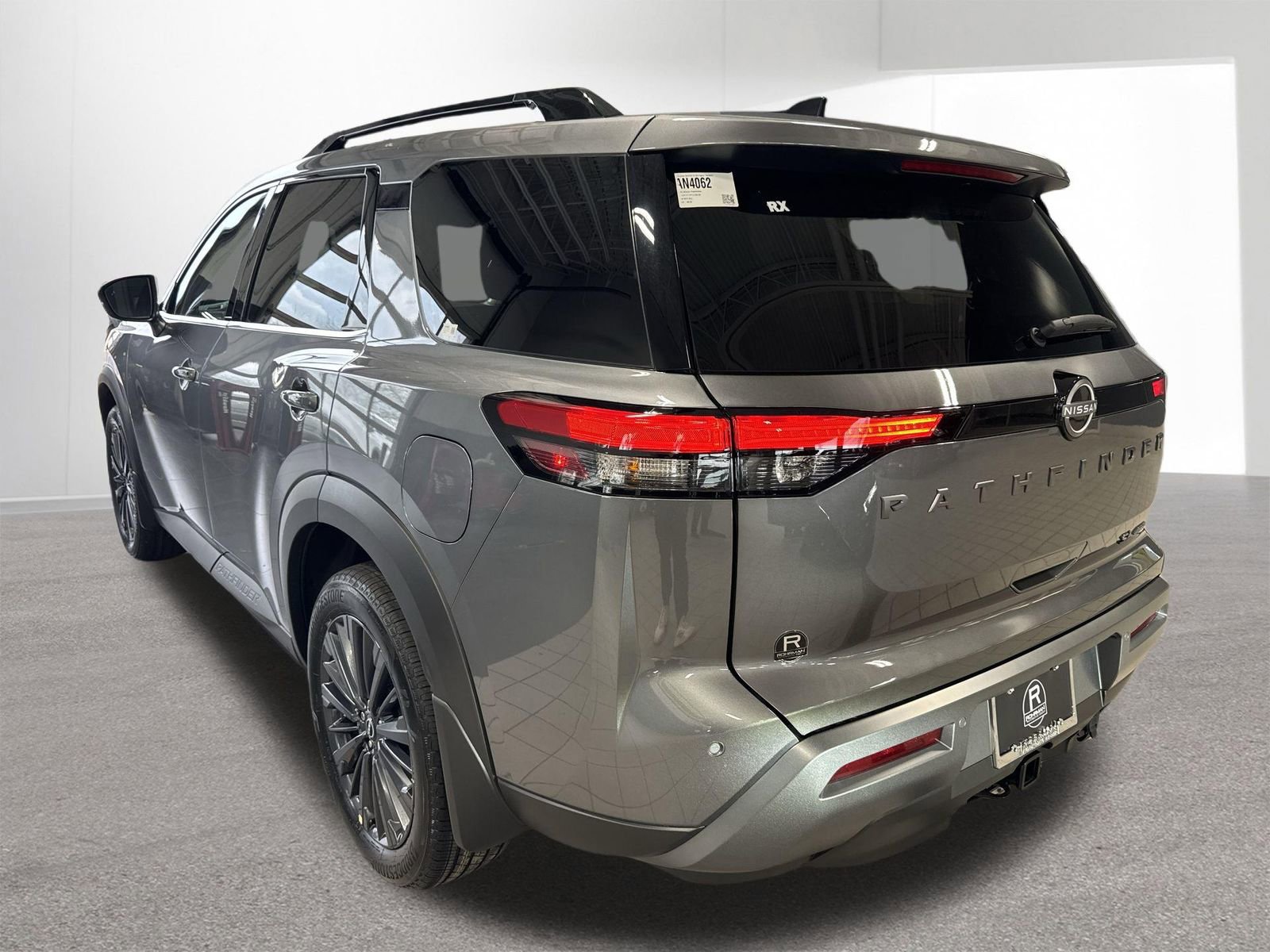 New 2026 Nissan Pathfinder SL AWD/4WD image 38