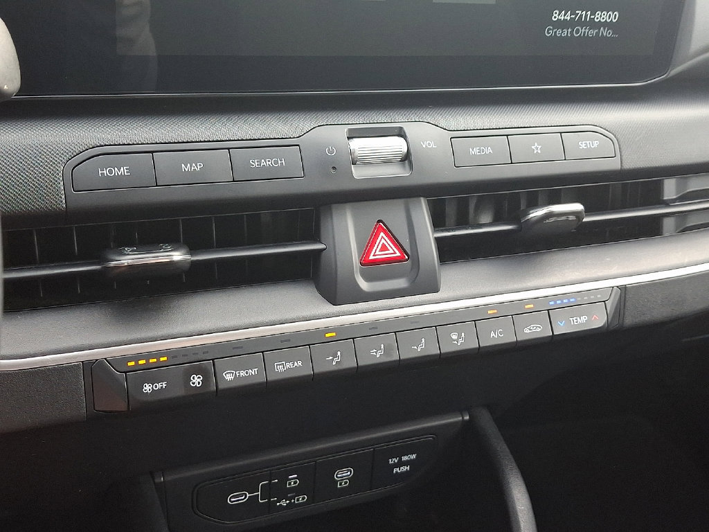 Used 2025 Kia K4 FWD image 17