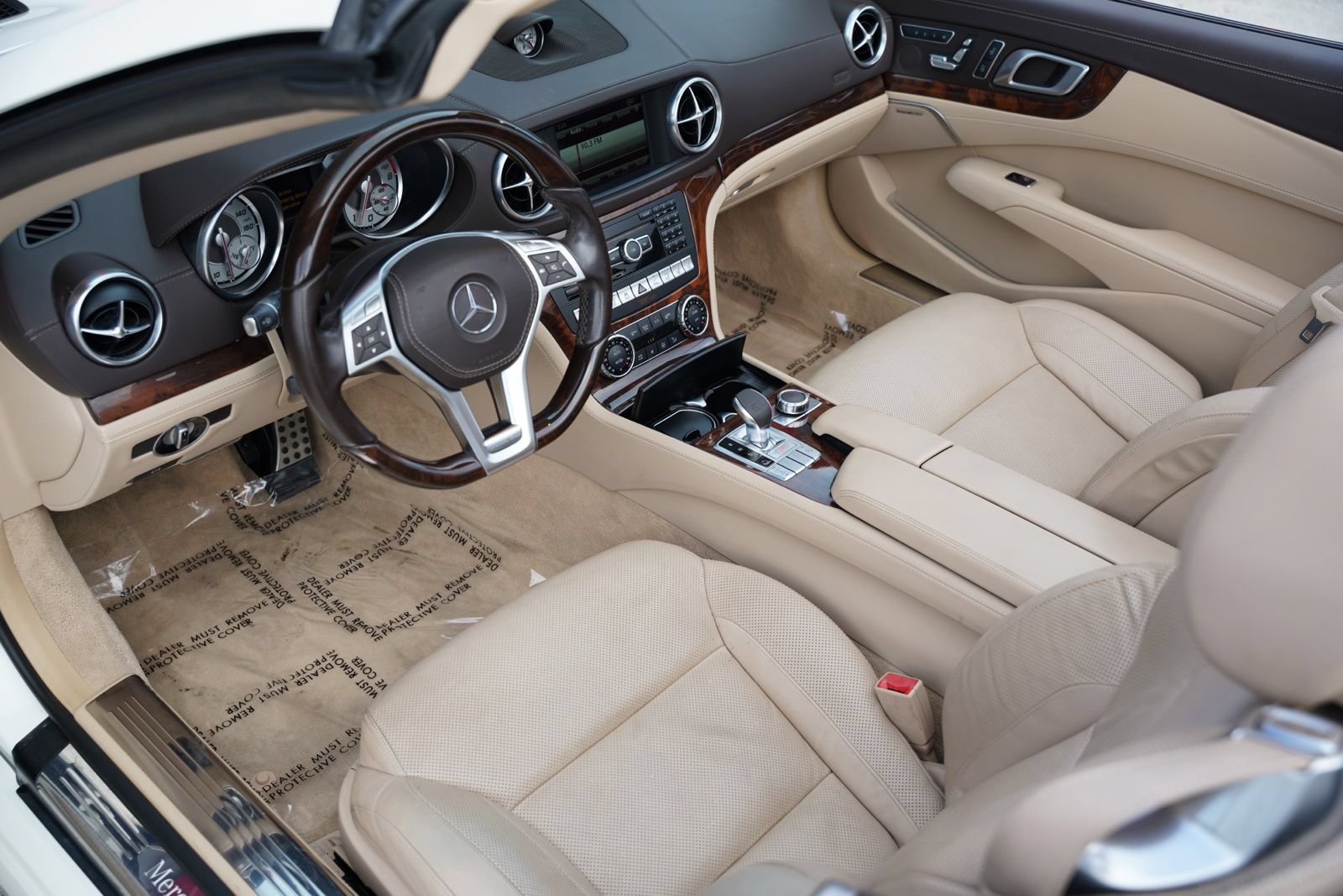 Used 2016 Mercedes-Benz SL 400 image 23