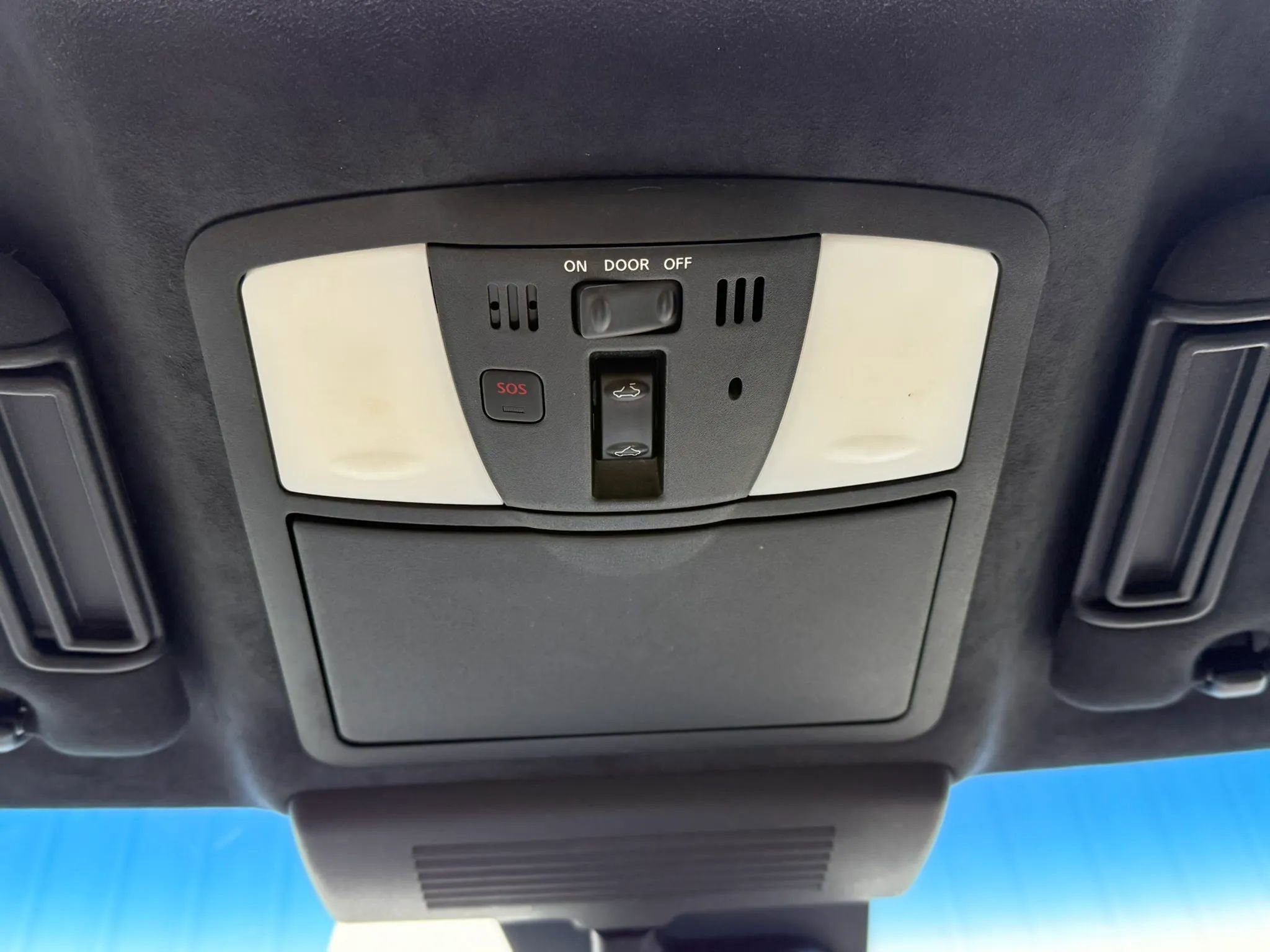 Used 2016 INFINITI QX80 Limited image 29