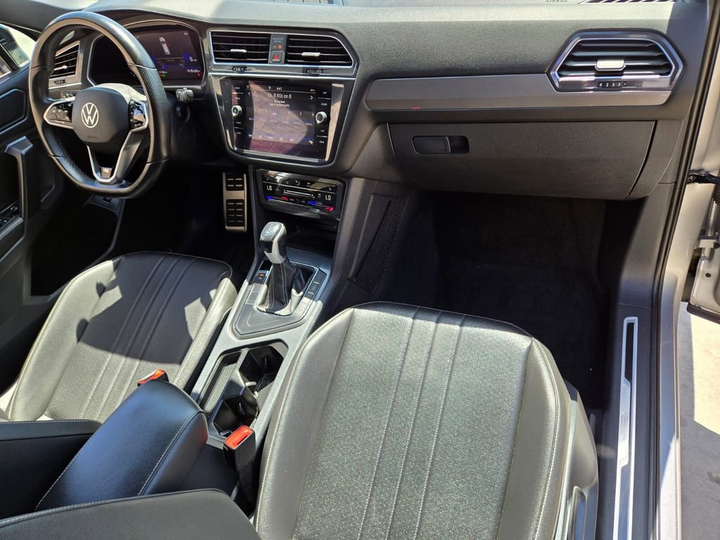 Used 2022 Volkswagen Tiguan SE R-Line FWD image 23
